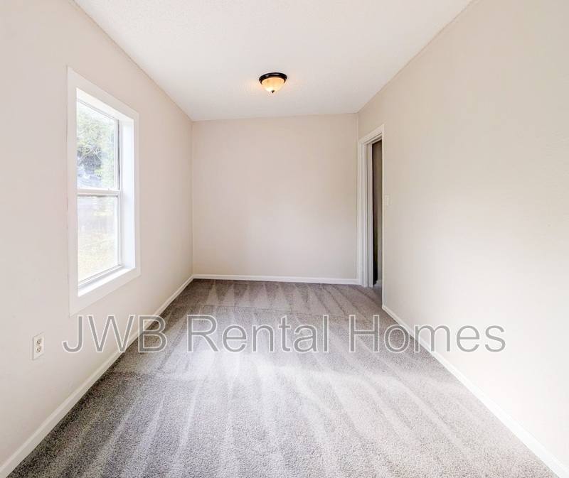 House for rent at 1882 27th St E, Jacksonville, FL 32206