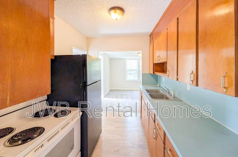House for rent at 1882 27th St E, Jacksonville, FL 32206