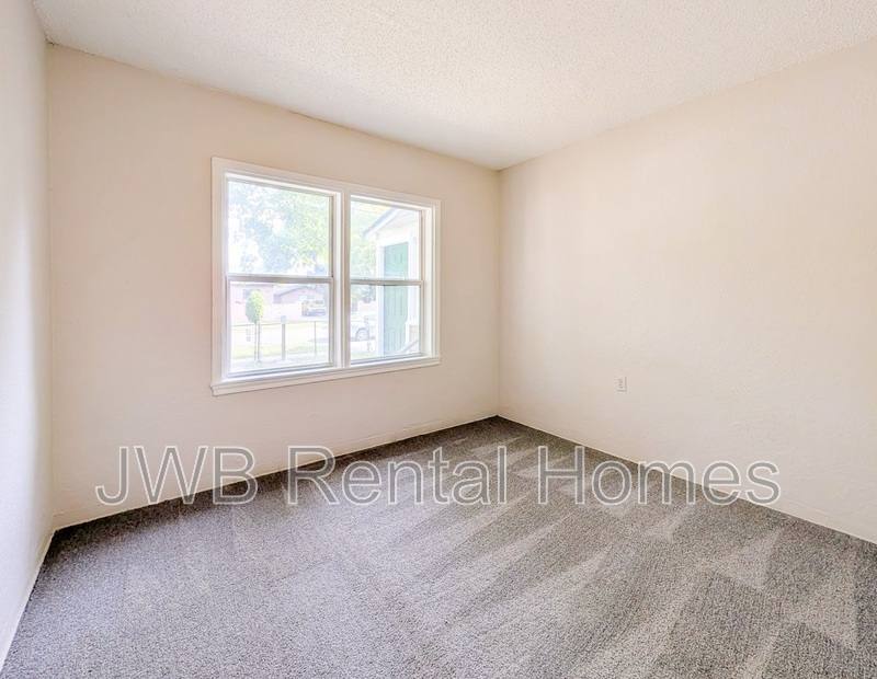 House for rent at 1882 27th St E, Jacksonville, FL 32206