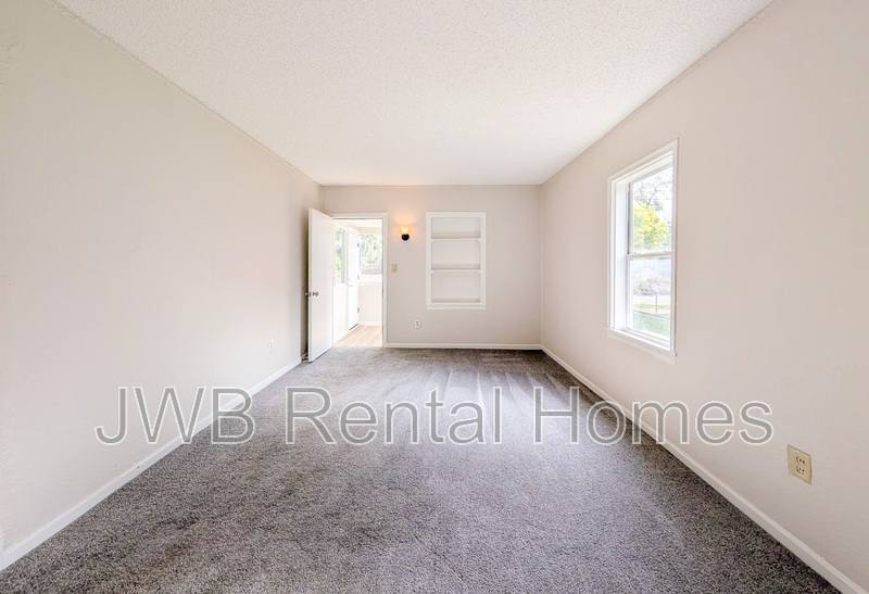 House for rent at 1882 27th St E, Jacksonville, FL 32206