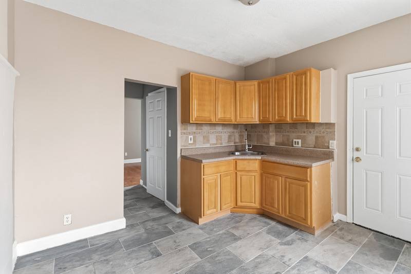 Townhouse for rent at 177 William St, East Orange, NJ 07017