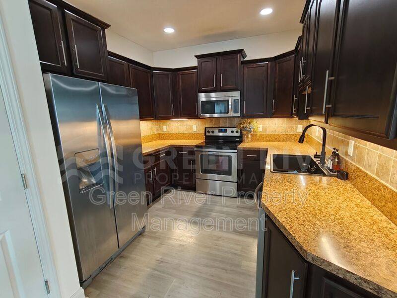 House for rent at 3107 Zeyno Dr, Middleburg, FL 32068