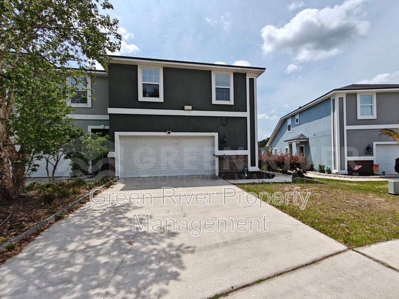 House for rent at 3107 Zeyno Dr, Middleburg, FL 32068