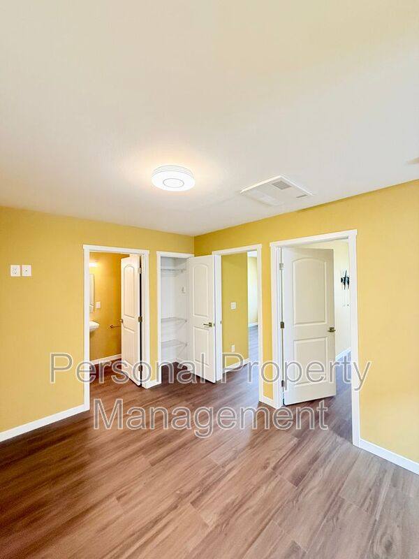 Apartment for rent at 5711 NE 74th Court #A, Vancouver, WA 98662