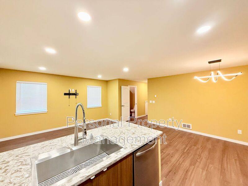 Apartment for rent at 5711 NE 74th Court #A, Vancouver, WA 98662