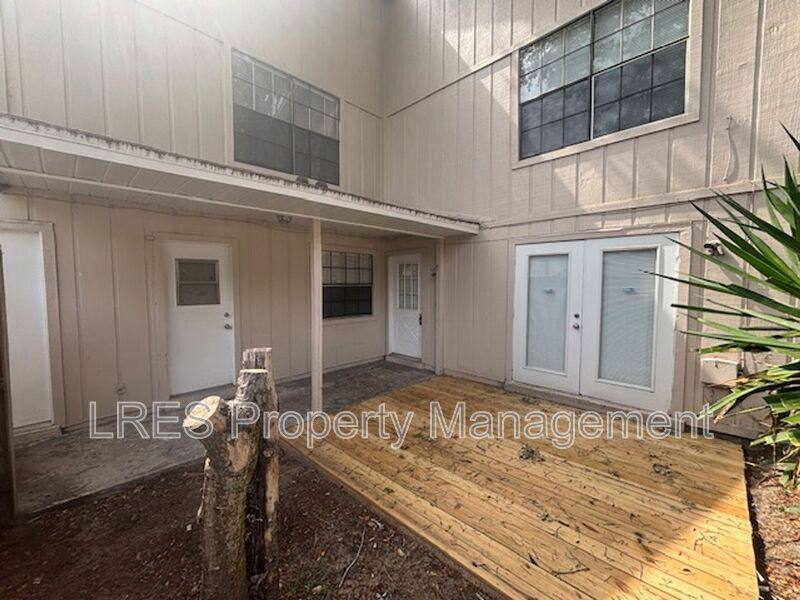 Townhouse for rent at 4638 Lighthouse Circle #1, Orlando, FL 32808