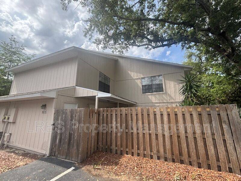 Townhouse for rent at 4638 Lighthouse Circle #1, Orlando, FL 32808