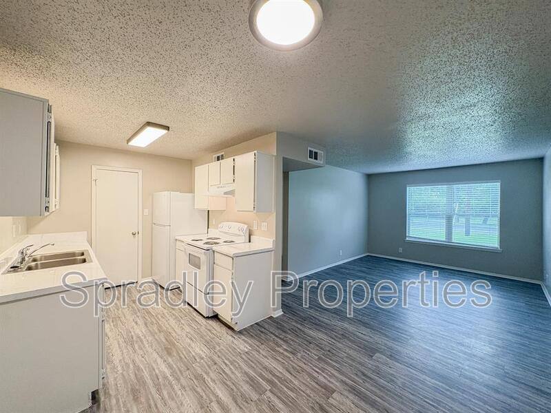 Apartment for rent at 120 W Main St #43, Troy, TX 76579