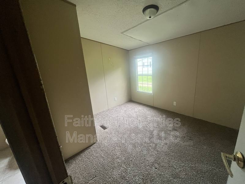 House for rent at 16531 County Rd #15, Tyler, TX 75703