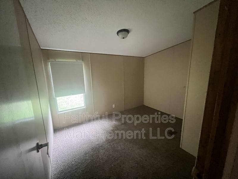 House for rent at 16531 County Rd #15, Tyler, TX 75703