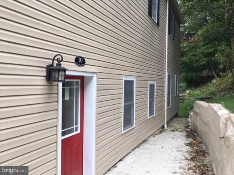 House for rent at 10 Woodmont Rd, Conshohocken, PA 19428