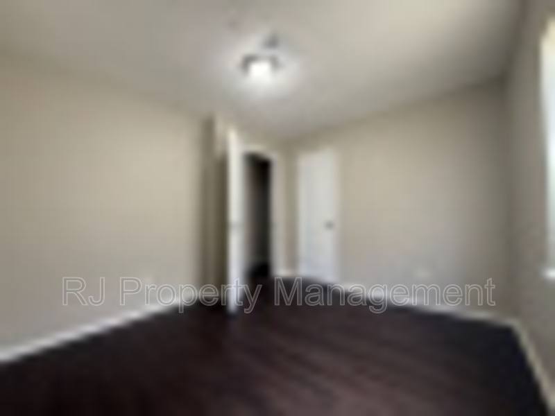 House for rent at 284 Gaston Ave, Memphis, TN 38106