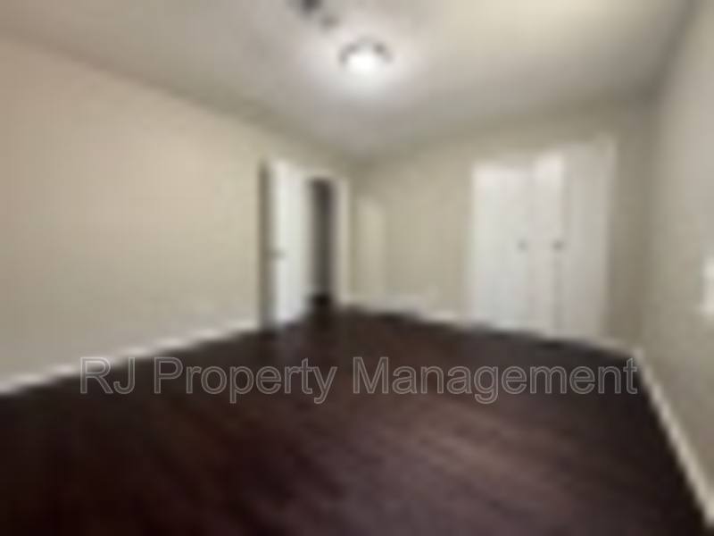 House for rent at 284 Gaston Ave, Memphis, TN 38106