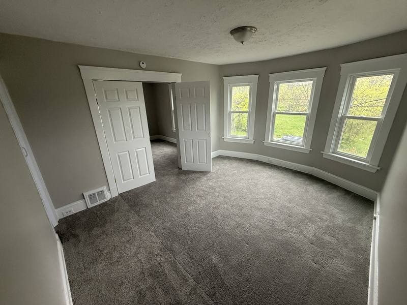 Apartment for rent at 10303 Sophia Ave #UPSTAIRS, Cleveland, OH 44104