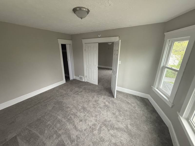 Apartment for rent at 10303 Sophia Ave #UPSTAIRS, Cleveland, OH 44104