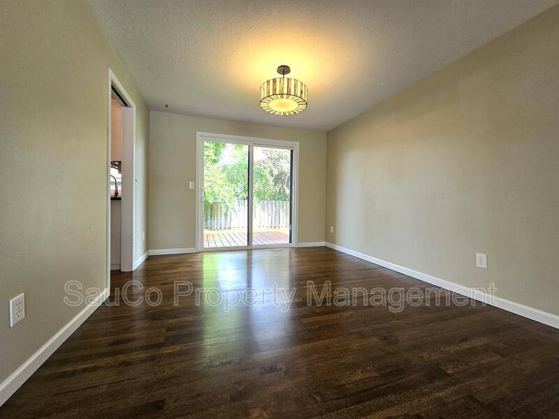 House for rent at 20365 NW Quail Hollow Dr, Portland, OR 97229