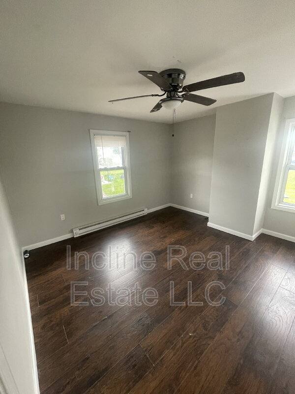 House for rent at 124 S 13th St, Jeannette, PA 15644