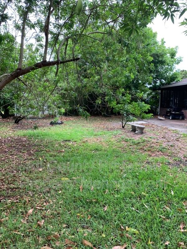 House for rent at 237 Emerson Dr NW, Palm Bay, FL 32907