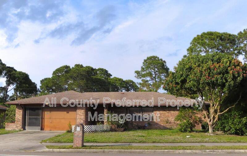 House for rent at 237 Emerson Dr NW, Palm Bay, FL 32907
