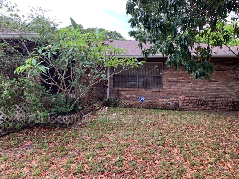 House for rent at 237 Emerson Dr NW, Palm Bay, FL 32907