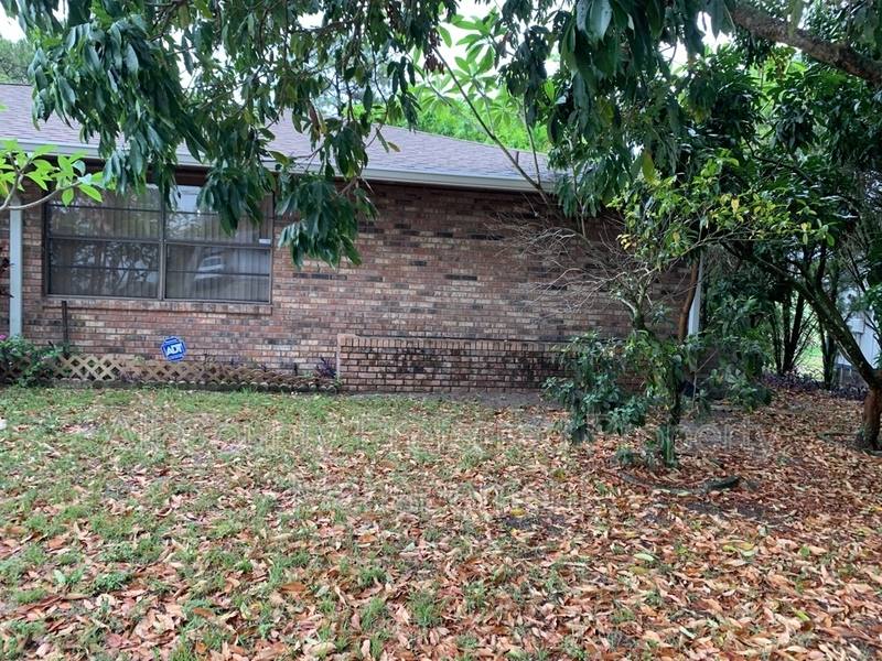 House for rent at 237 Emerson Dr NW, Palm Bay, FL 32907