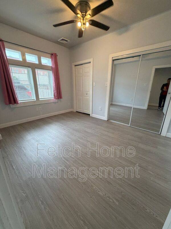 Apartment for rent at 10 S Pitt St, Manheim, PA 17545