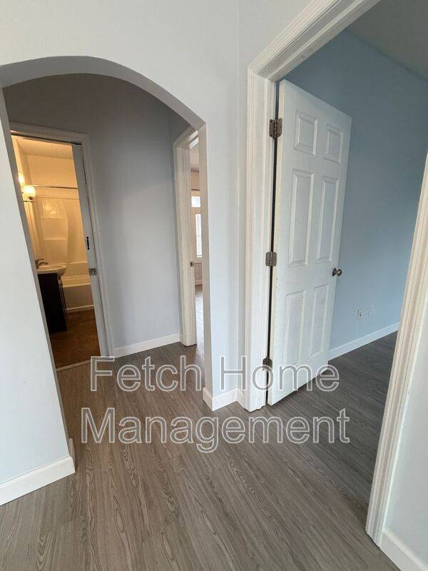 Apartment for rent at 10 S Pitt St, Manheim, PA 17545