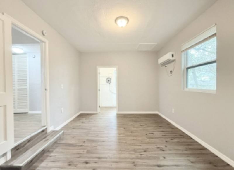 House for rent at 4091 58th Ave N #F, Saint Petersburg, FL 33714
