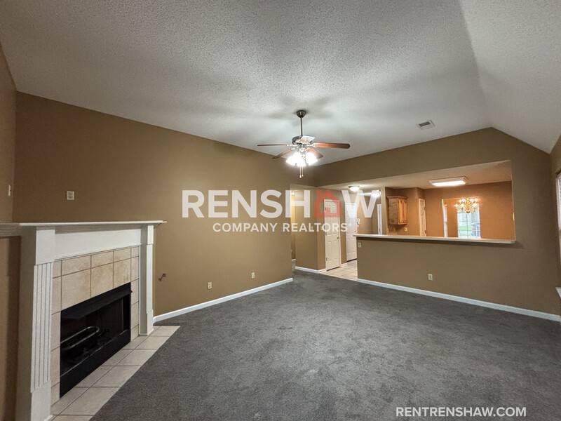 House for rent at 8255 Cross Point Dr, Olive Branch, MS 38654