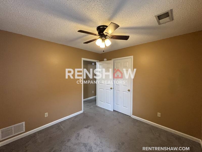 House for rent at 8255 Cross Point Dr, Olive Branch, MS 38654