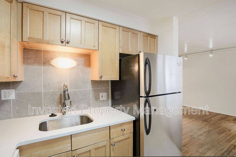 Apartment for rent at 656 N Logan St #8, Denver, CO 80203