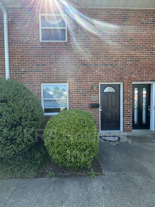 Townhouse for rent at 5228 Goolsby Court, Richmond, VA 23234