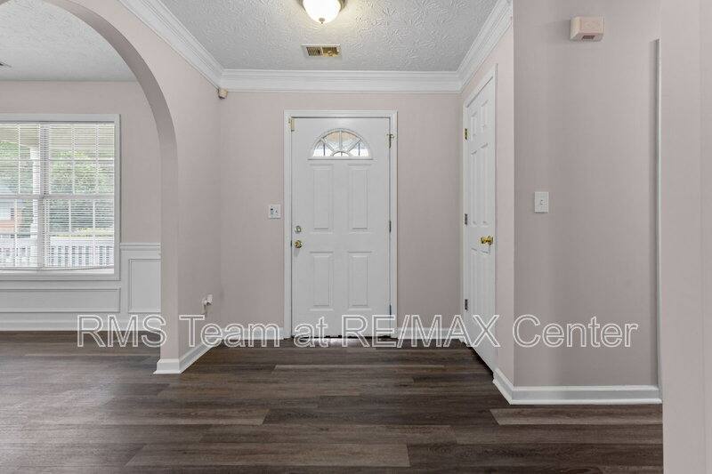 House for rent at 3854 Wheaton Court, Snellville, GA 30039