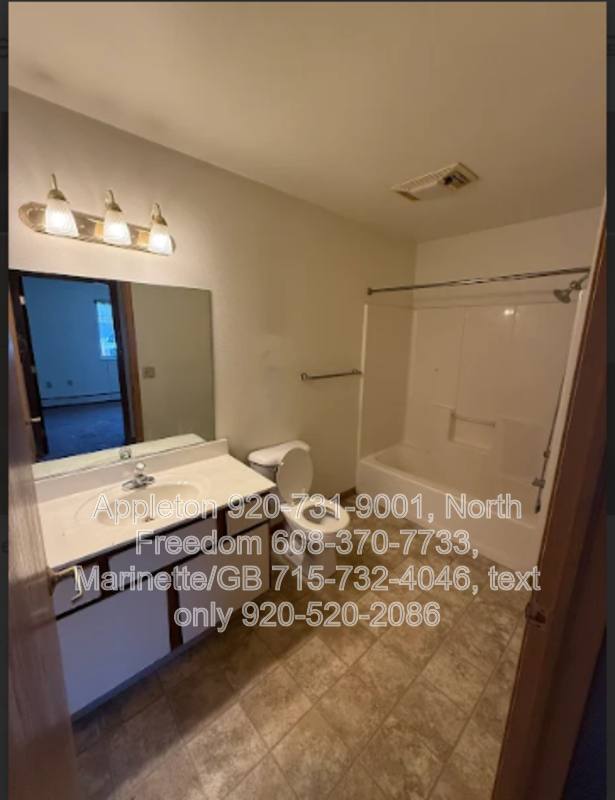 Apartment for rent at 907 Madison Ave #6, Marinette, WI 54143