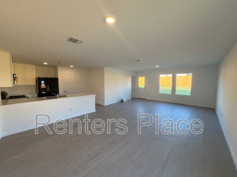 House for rent at 3705 Montage Blvd, Mustang, OK 73064