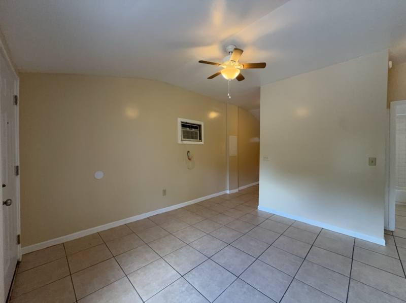 Apartment for rent at 335 E Central Ave, Lake Wales, FL 33853