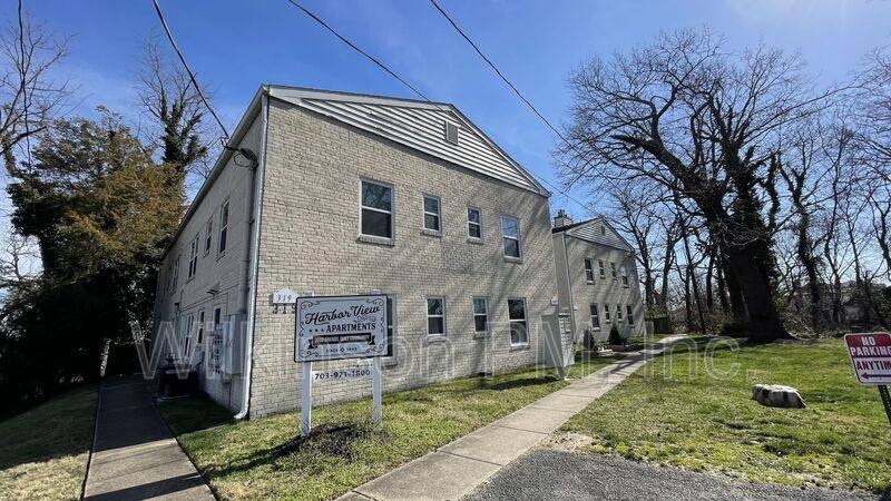 Apartment for rent at 313 2nd Ave #102, Quantico, VA 22134