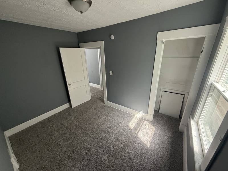 Apartment for rent at 15005 Lucknow Ave #UPSTAIRS, Cleveland, OH 44110