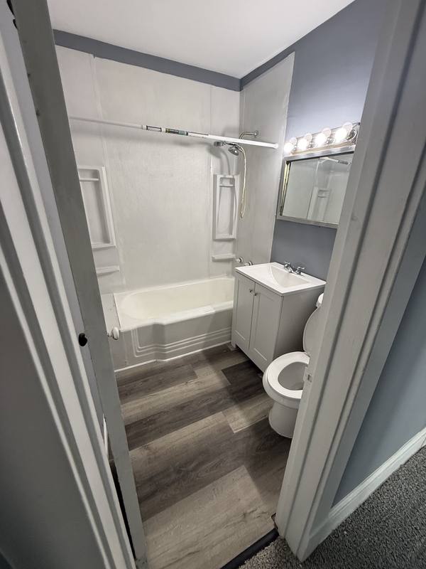 Apartment for rent at 15005 Lucknow Ave #UPSTAIRS, Cleveland, OH 44110