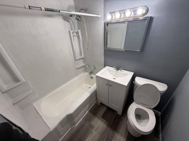 Apartment for rent at 15005 Lucknow Ave #UPSTAIRS, Cleveland, OH 44110