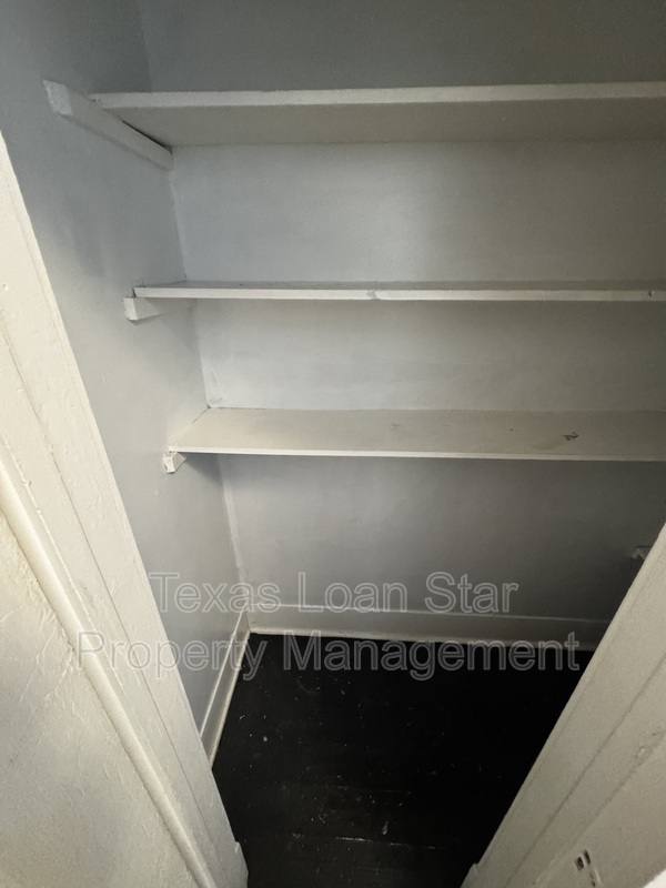 Apartment for rent at 4510 La Branch St #2, Houston, TX 77004