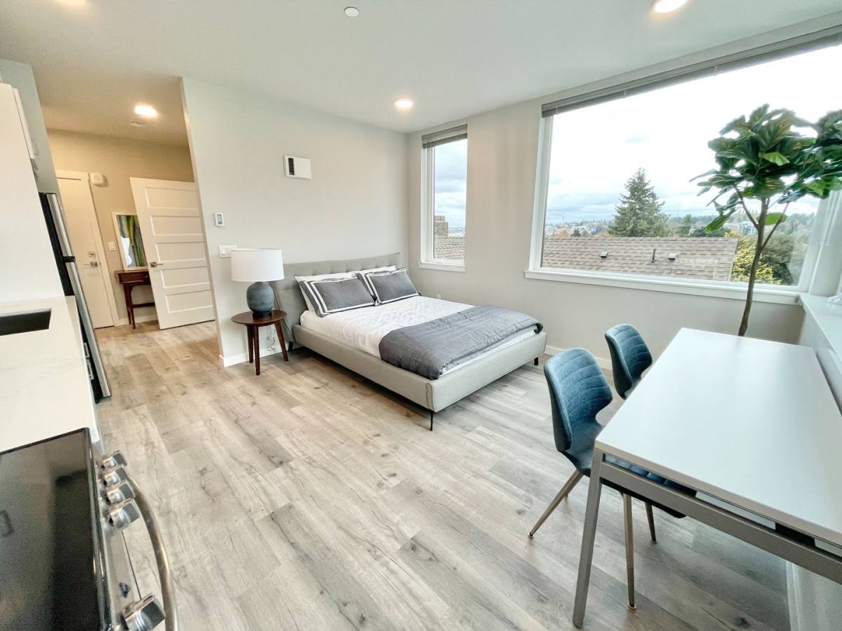 University Flats, 5521 15th Ave NE, Seattle, WA 98105 - Apartment for Rent - Image 9