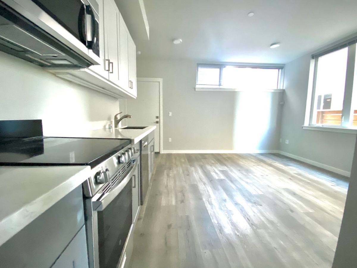 Apartment for rent at 5521 15th Ave NE, Seattle, WA 98105