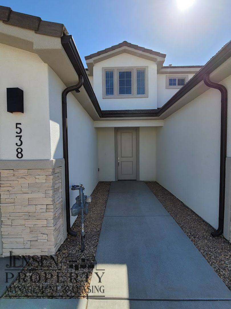 Townhouse for rent at 538 N 550 W, Hurricane, UT 84737