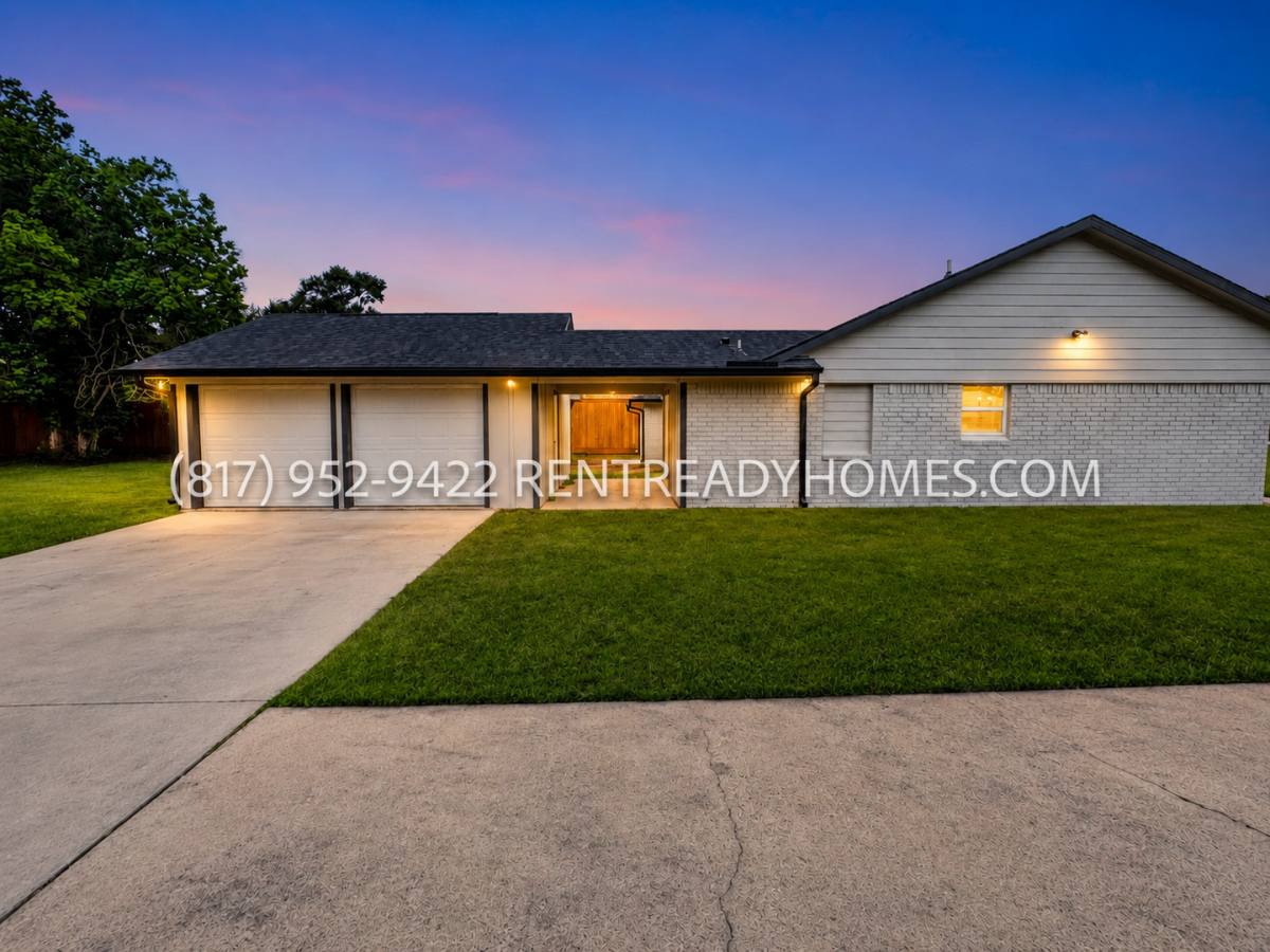 House for rent at 199 County Rd, Alvin, TX 77511