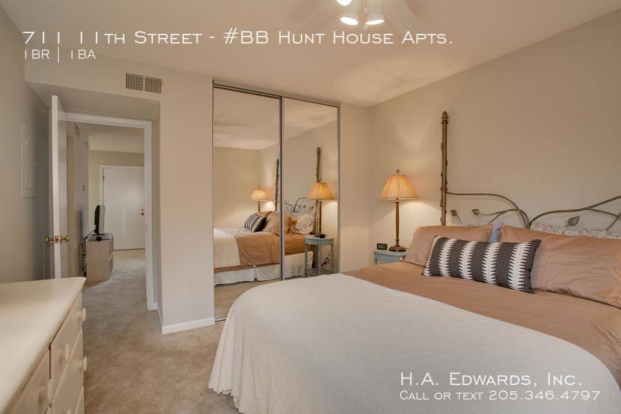 Apartment for rent at 711 11th St, Tuscaloosa, AL 35401