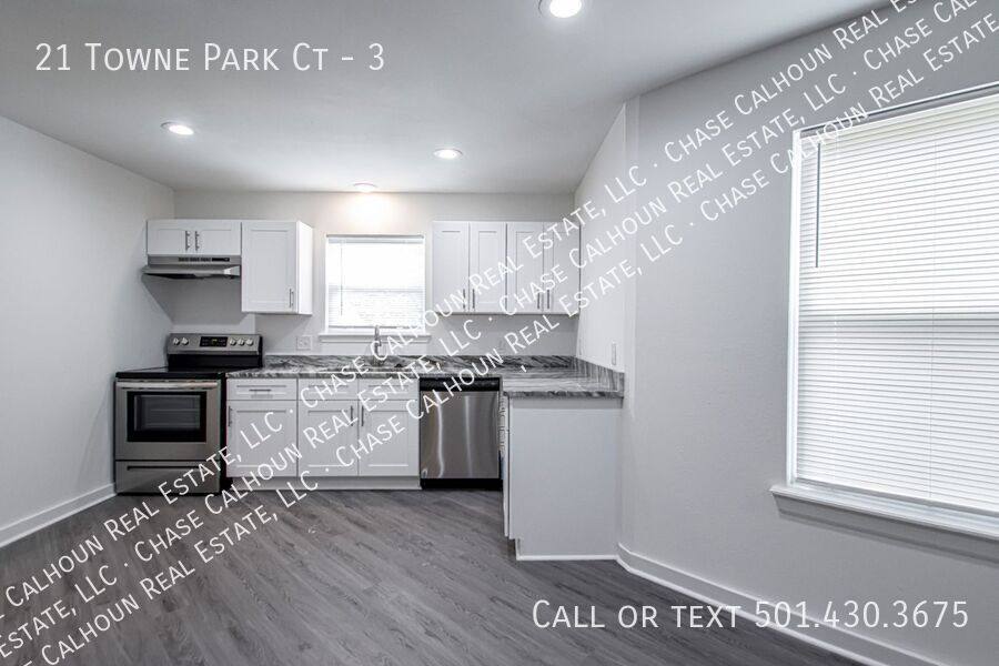 Apartment for rent at 21 Towne Park Court, Little Rock, AR 72227