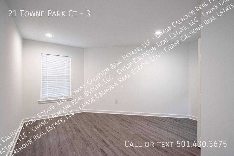 Apartment for rent at 21 Towne Park Court, Little Rock, AR 72227