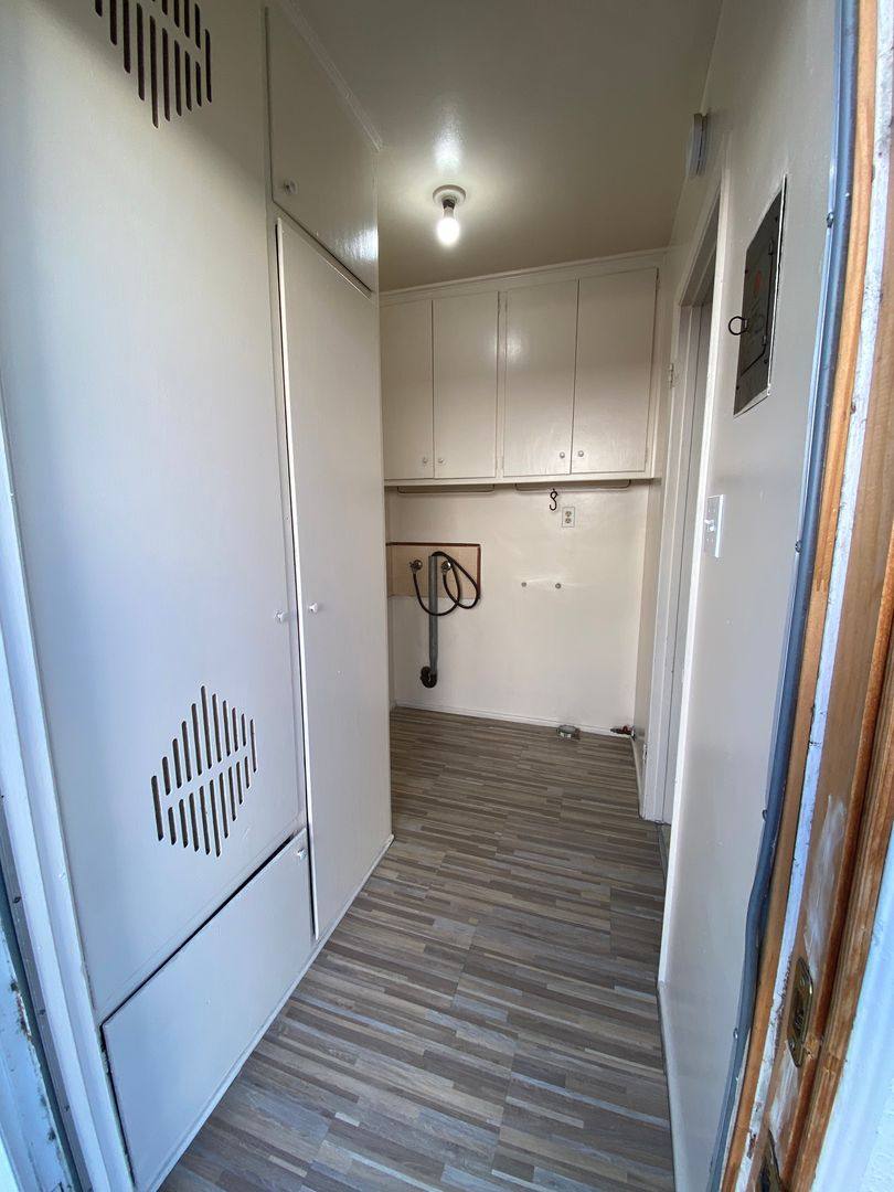 Apartment for rent at 5712 N Charlotte Ave, San Gabriel, CA 91775