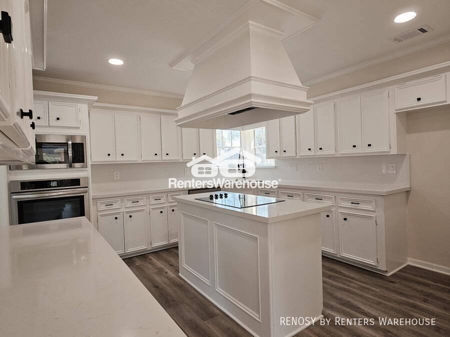 Apartment for rent at 16627 Aldenham Place, Spring, TX 77379